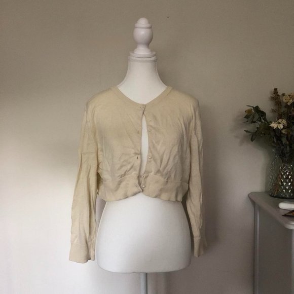 Alfred Sung cream cardigan - Picture 1 of 4